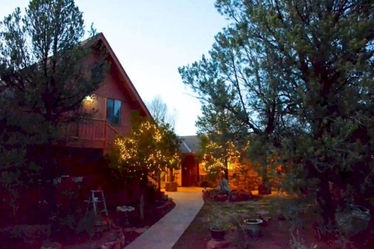 The Mountain Lion - Horses Sedona'S Most Loved Exterior photo
